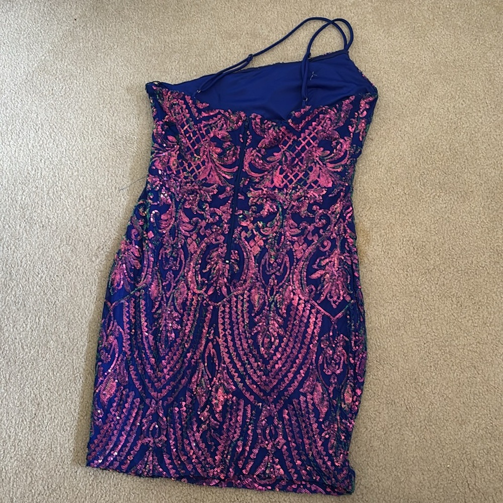 Windsor Elegant Pink And Blue Patterned Homecomin… - image 3